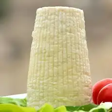 Ricotta Salata vakuumverpackt 400 g. 10% mehr oder weniger