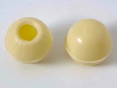 63 Stk. Schokoladentrüffel Hohlkugeln - Pralinen Hohlkörper weiss