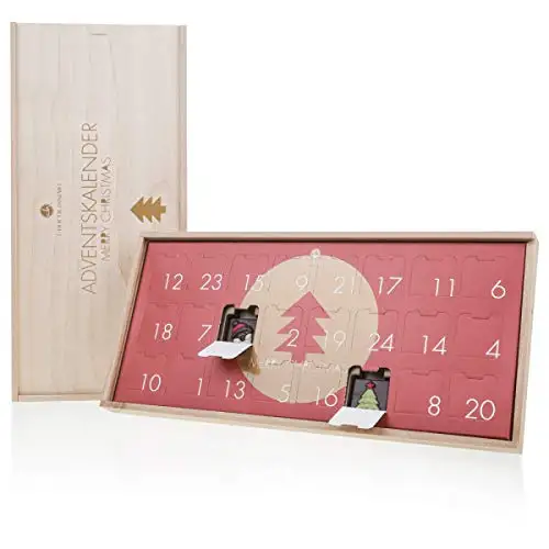 Adventskalender Merry Christmas - Schokolade - 24 Schokoladentäfelchen in Holzkästchen | Weihnachtskalender für Familie | alkoholfrei | Schokolade | Erwachsene | Kinder | Männer | Frauen