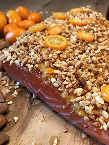 Graved Lachs mit Blut-Orangen-Cointreau, gerösteten Mandeln und Kumquats 1.1 kg ✔ Mit frischen Kräutern und Bio Zitrusfrüchen in eigener Manufaktur hergestellt