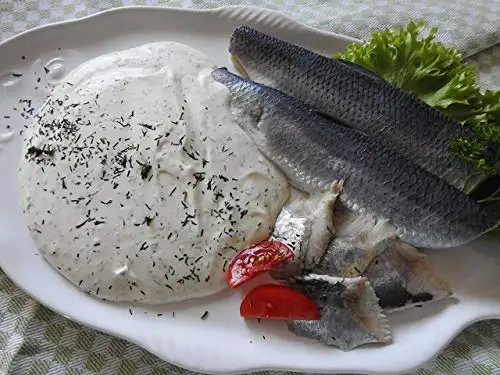Klaassen Bismarckfilets in Dillrahm, marinierter Hering (ohne Haut), Soße aus Sahne, Dill und Zitrone, 1000g