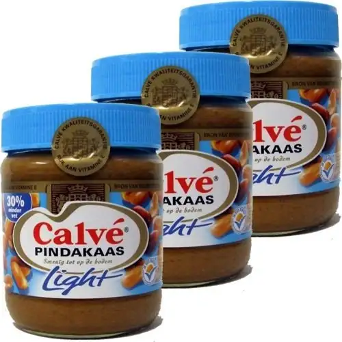 Calve Erdnussbutter light (30% weniger Fett), 3x 350g Glas