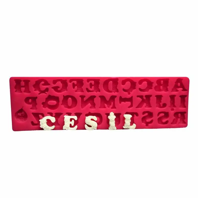Buchstaben mit Blumen Motiv Silikonform