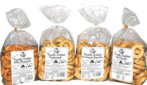 Packung mit 4 Taralli Scaldati di Puglia Backprodukt ideal für Snacks Die Packung enthält Taralli mit Öl, Taralli mit Fenchelsamen, mit Zwiebeln und Pizzaiola | Handgefertigtes Produkt