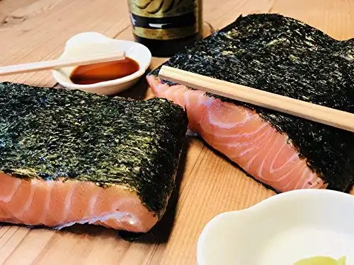 Graved Lachs "Sushi" mit Sake und Nori Seetang 1.1kg Mit frischen Kräutern und Bio Zitrusfrüchen in eigener Manufaktur hergestellt