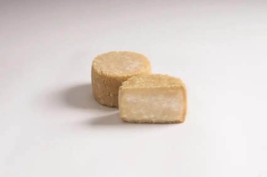 Vierschacher Graukäse schnell reifend ca. 750 gr. - Veiderhof