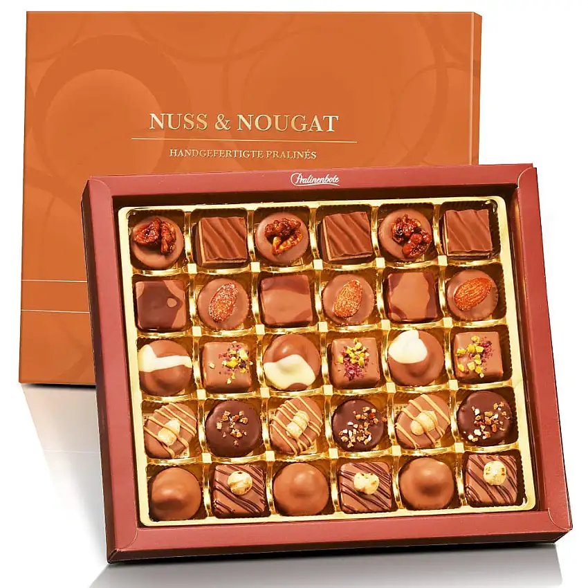 Pralinenbote - 30 Nuss & Nougat Pralinen, handgefertigt von deutschen Chocolatiers, das Pralinen Geschenk ohne Alkohol