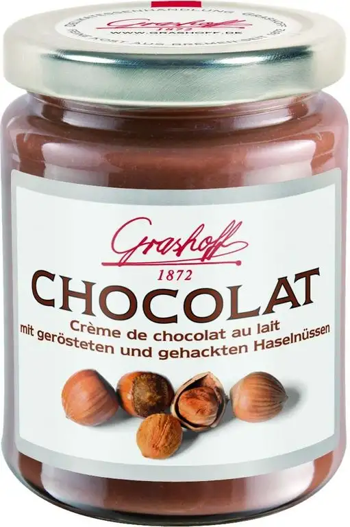 Grashoff Chocolat Au Lait mit gerösteten und gehackten Haselnüssen