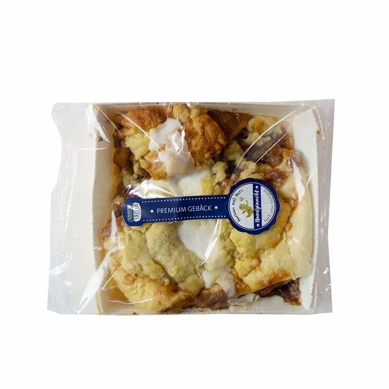 Walnuss Striezel, gefüllt mit Marzipan-Butter-Masse, hangefertigt (1 x 300g)