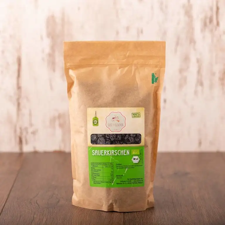 süssundclever.de® Bio Sauerkirschen | ganz | getrocknet | entsteint | 500 g Füllmenge und in ökologisch-nachhaltiger Bio-Verpackung.