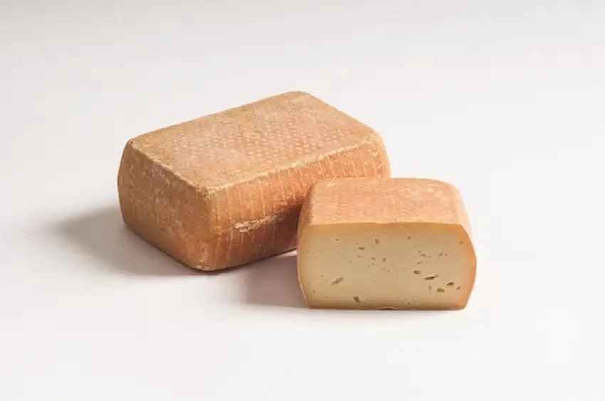 Ziegel Käse Hochgruberhof ca. 700 gr.