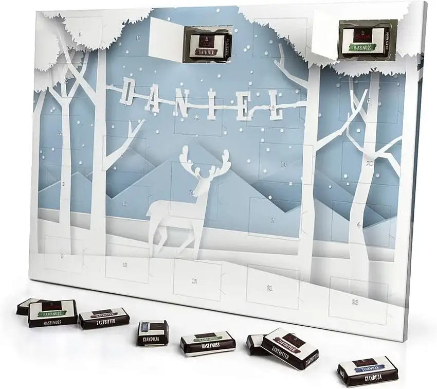 printplanet - Adventskalender mit Namen Daniel - gefüllt mit Schokoladen-Füllung - personalisiert mit Namens-Motiv Papierschnitt - Schoko-Kalender, Weihnachtskalender, Namenskalender