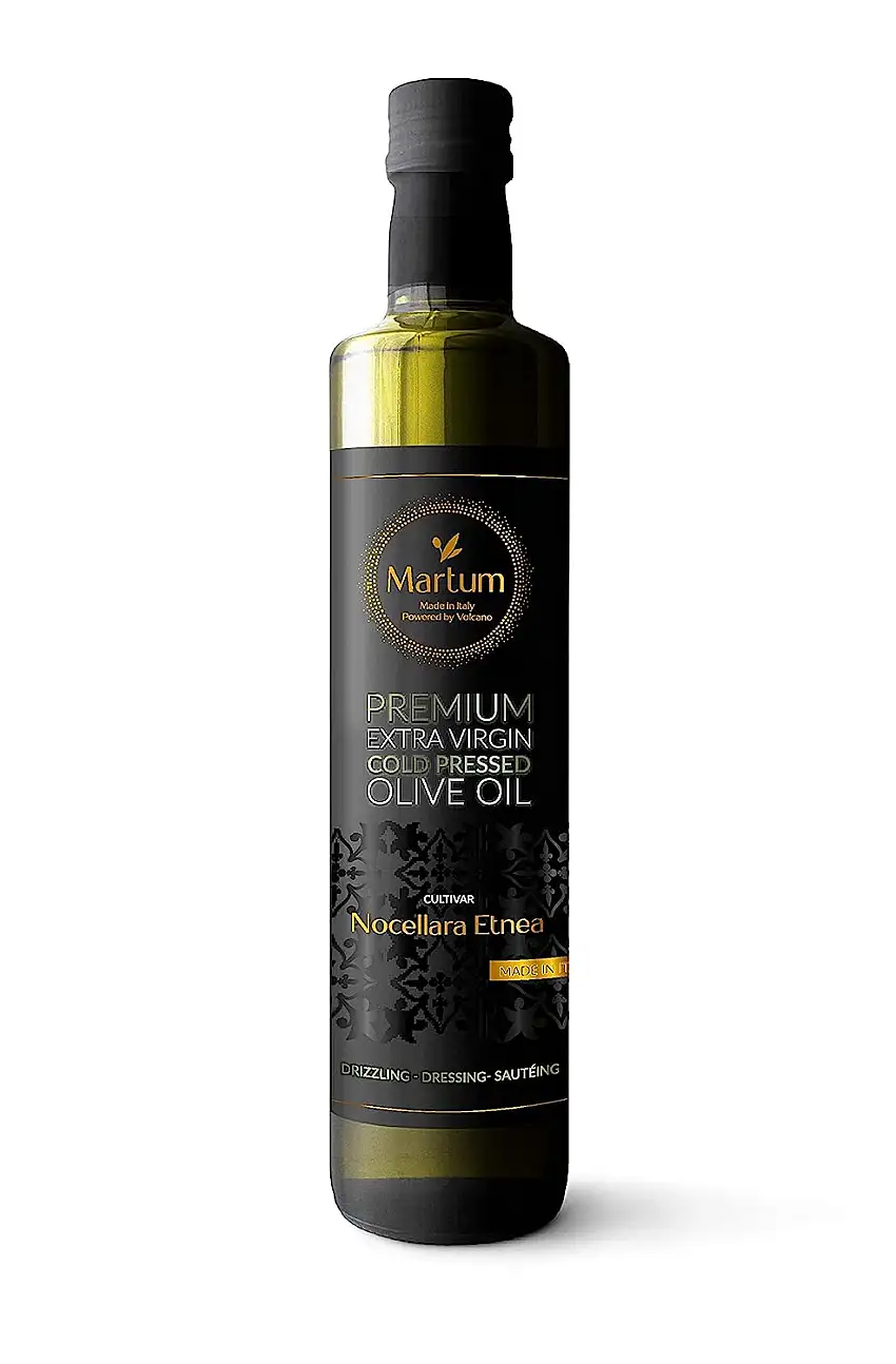 Olivenöl Ernte 2021 - Sizilianisches kaltgepresstes natives Olivenöl vom Vulkan Ätna, aus Italien - mild, fruchtig, köstlich - Martum Premium direkt vom Erzeuger, ungefiltert - 750 ml (1 Flasche)