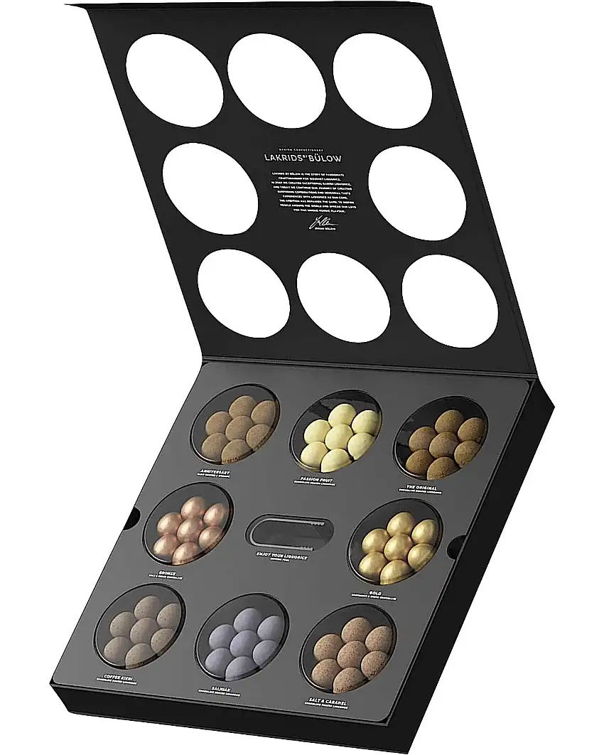 LAKRIDS BY BÜLOW - Selection Box - 335g - Pralinen-Geschenk mit Dänischen Gourmet Lakritz-Kugeln - Weicher Lakritzkern umhüllt von Cremiger Schokolade - Lakritz Schokoladen Geschenk