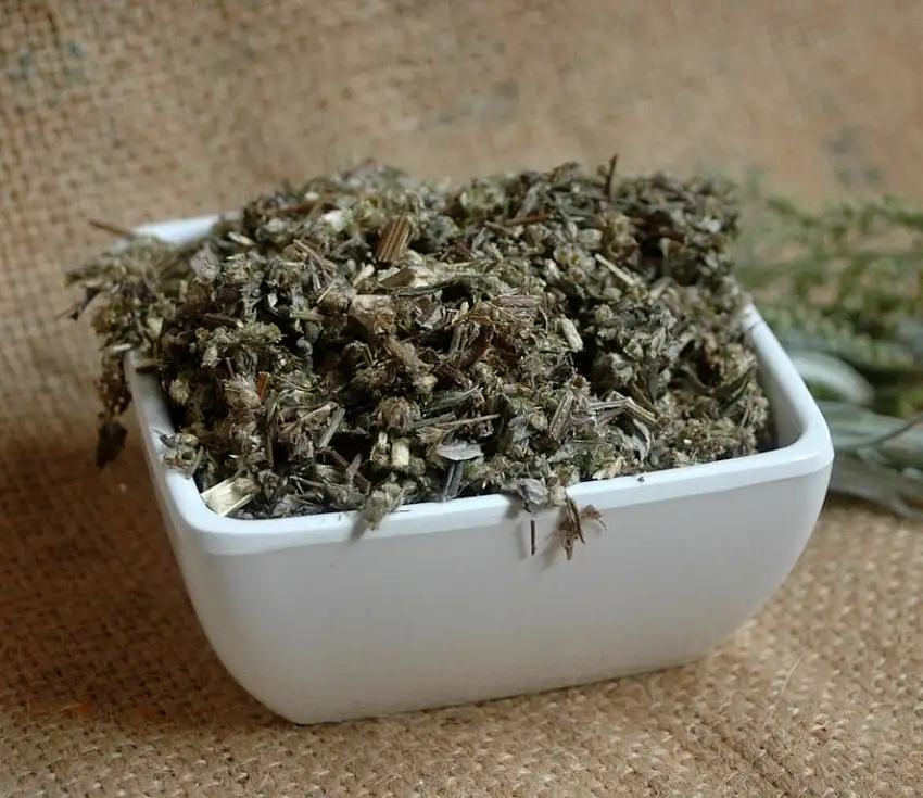 Naturix24 – Beifuss geschnitten – 1 Kg Beutel