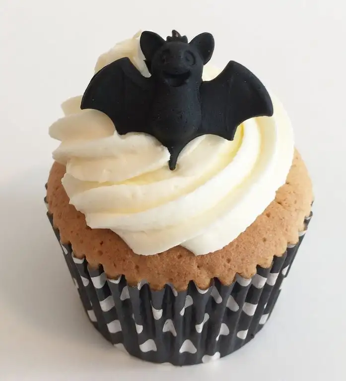 6 Handgemachte Kuchendekorationen aus Zucker: Fledermaus / 6 Sugar Bats