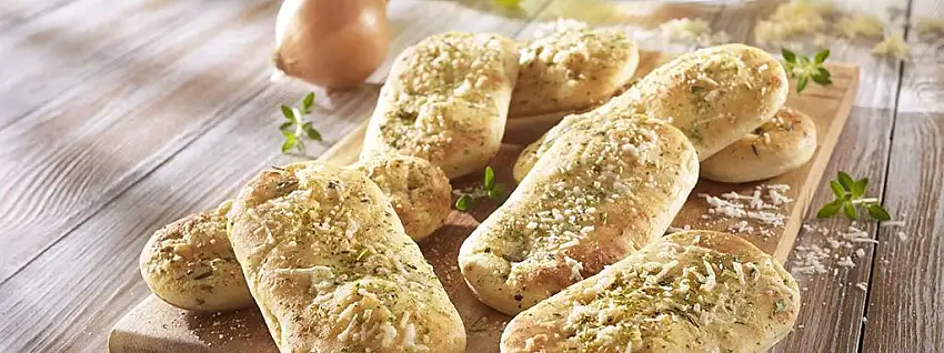 Dermaris Focaccine Käse-Zwiebel im Steinofen gebacken 200g