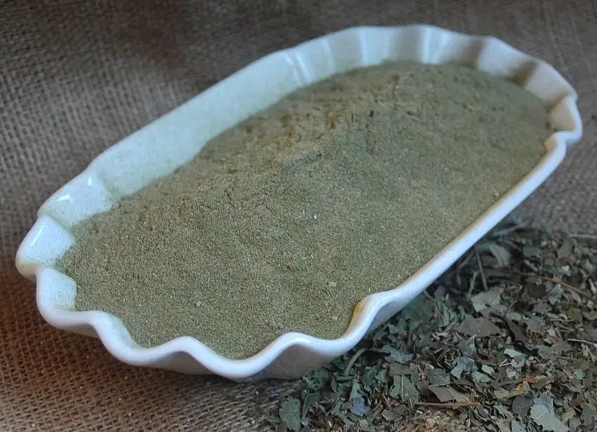 Naturix24 – Weißdorntee, Weißdornblätter mit Blüte gemahlen – 250 g Beutel