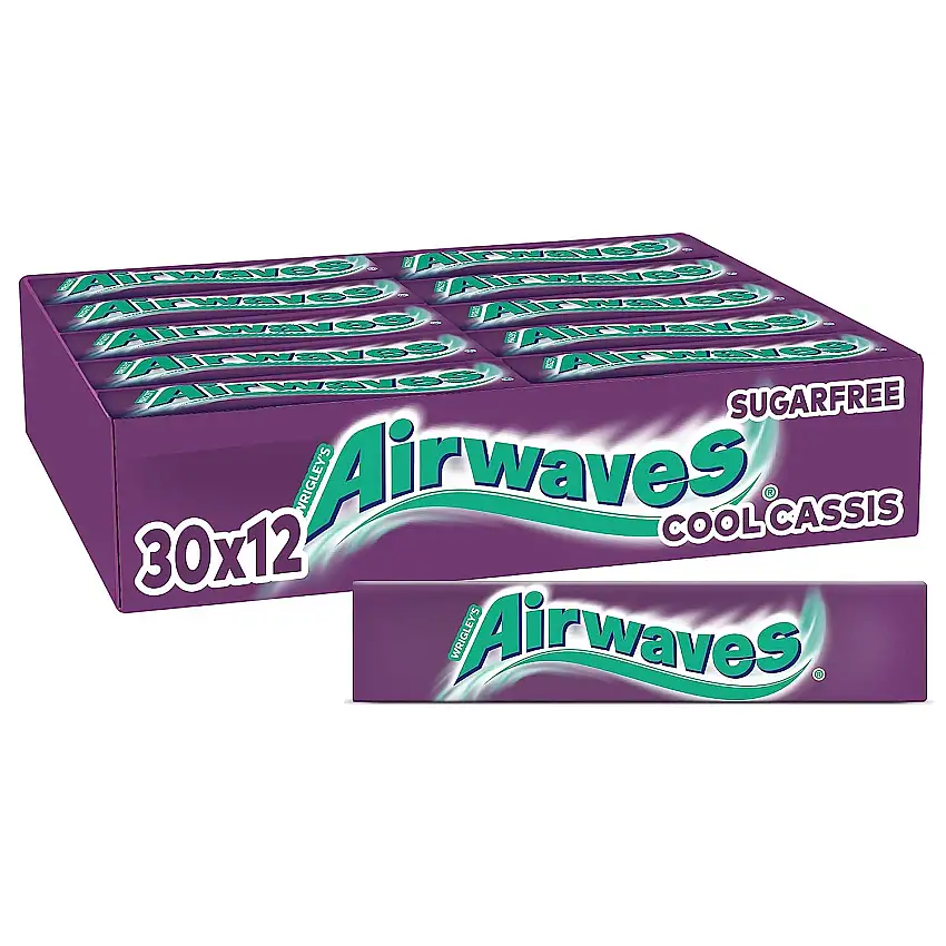 Airwaves Kaugummi | Cool Cassis | Frischer Atem | Lila, zuckerfrei | 30 Packungen | 30 x 12 Dragees