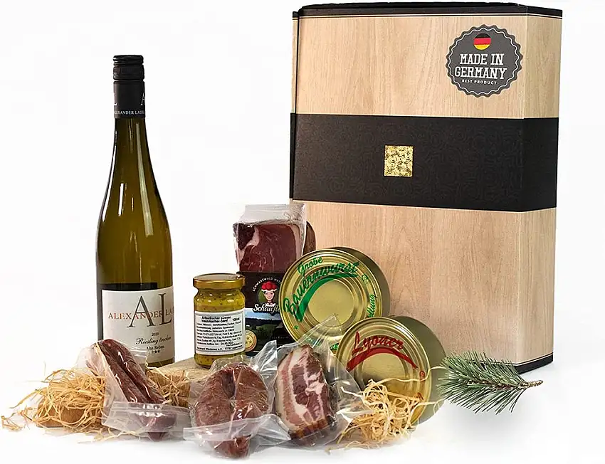 Schwarzwald Metzgerei - Geschenkset "Vesper" mit verschiedenen Wurtsspezialitäten, einem Gourmet-Senf und hervorragenden Weißwein - 8-teilig
