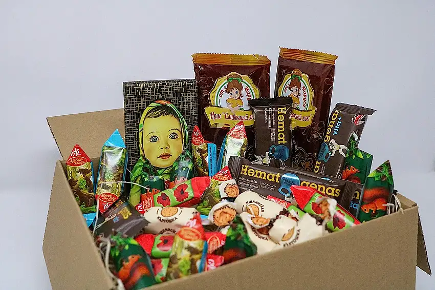 Russian-Box- Die russische Schokolade und Karamell Variation Mix - über 1 Kg zum Naschen (ohne russische Geschenkbox)