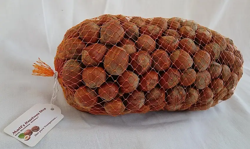 Haselnüsse Premium XL - Aus Deutschland! - Nüsse in der Schale - 3Kg