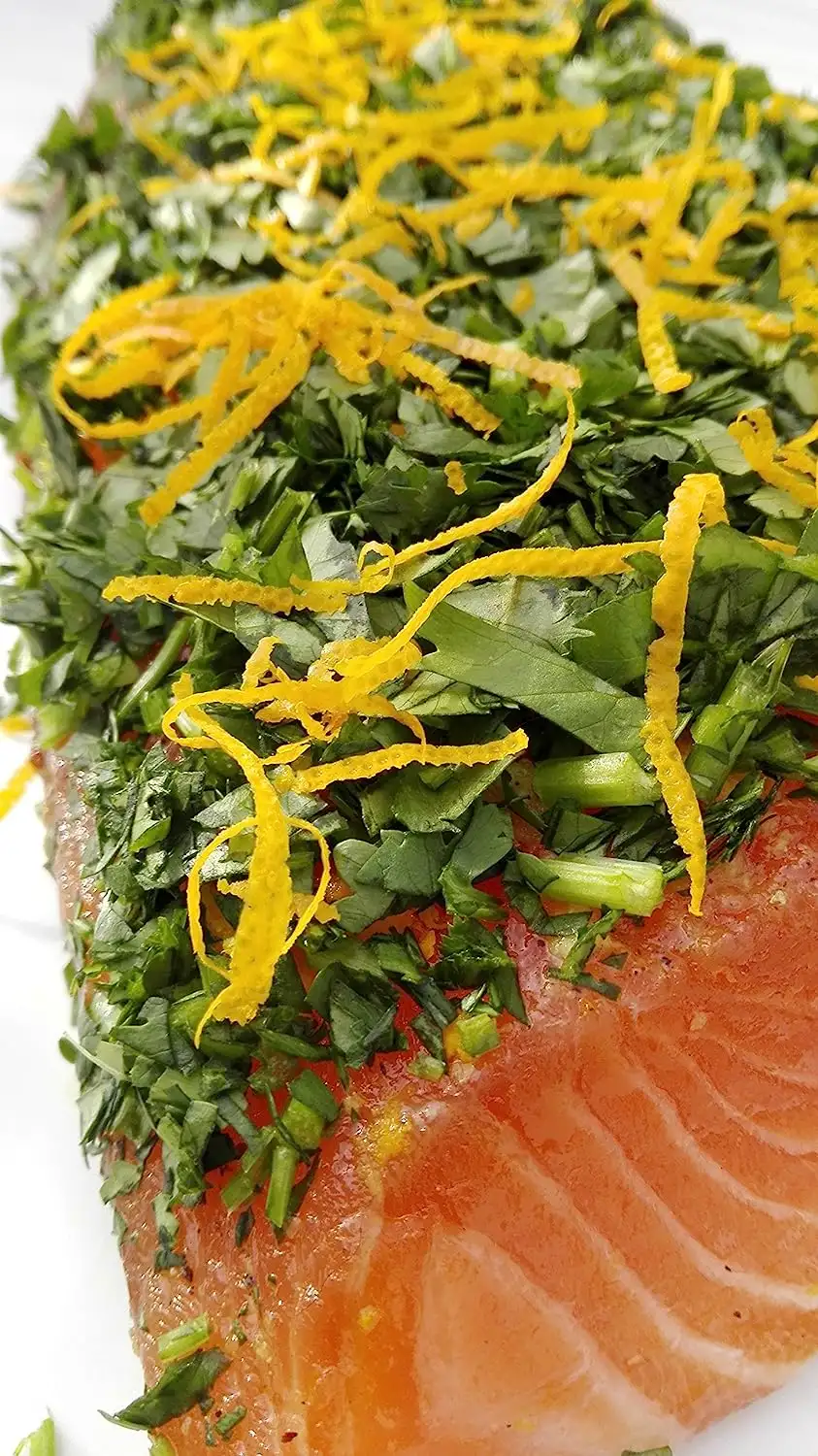 Lachs gebeizt (Graved) mit Orange, Ingwer und Koriander 1.1 kg ✔ Mit frischen Kräutern und Bio Zitrusfrüchen in eigener Manufaktur hergestellt