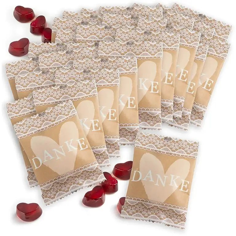 WeddingTree Fruchtgummiherzen 25 x 10g in kleinen päckchen mit Spitze - perfekt als Gastgeschenke Geburtstag, als Hochzeitsdeko Vintage oder Gästegeschenke Taufe (Danke 1)