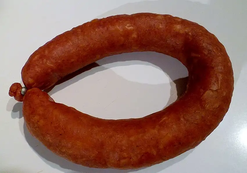Bayerisches Käseringl vom Metzger keine Fabrikware Wurst Käse Bayern