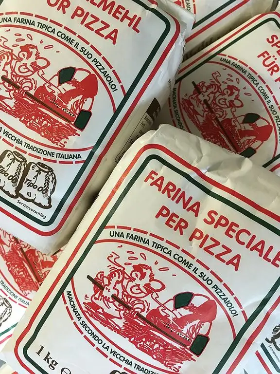 2 Packungen a 1,0 Kg Pizzamehl vom Shop-of-Wonder ® Weizenmehl Mehl für Pizza Typ 00 geeignet für die Zubereitung von Pizza, Pizzabrötchen und Ciabatta